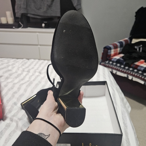 Black Velvet Heels - Picture 6 of 9